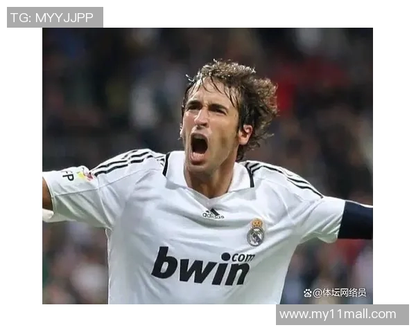 美国足球明星队长的传奇旅程与辉煌成就揭秘