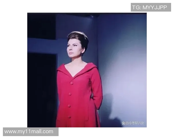 伊朗足球明星的女友揭秘她的生活与爱情故事 伊朗足球明星的女友揭秘她的生活与爱情故事